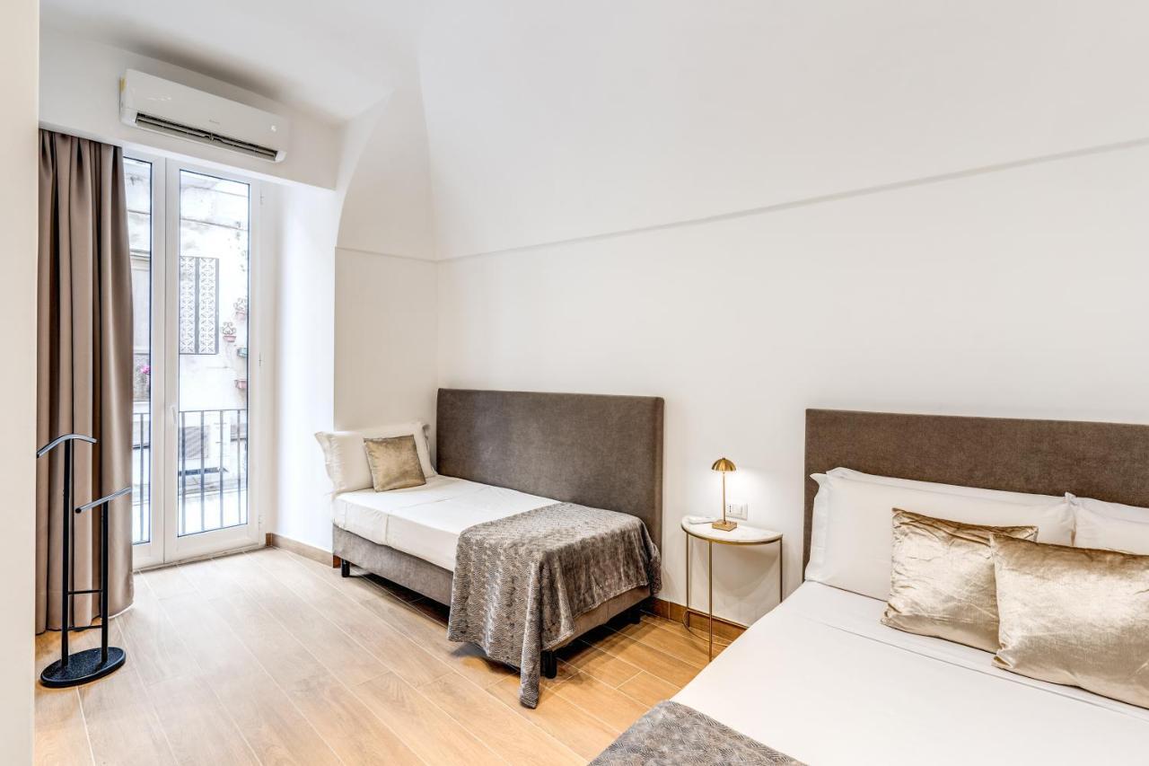 Domus Partenopea Naples Extérieur photo