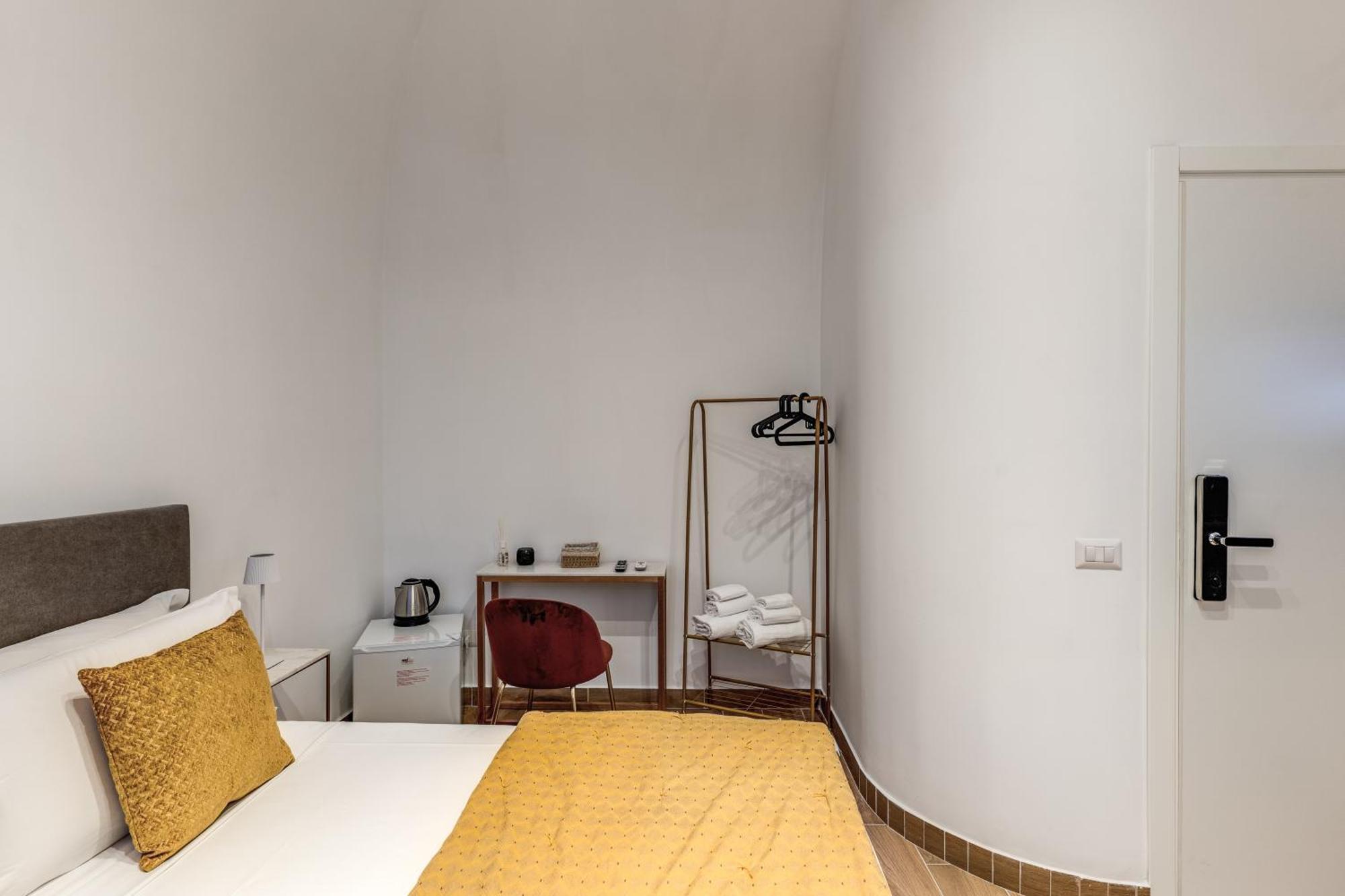 Domus Partenopea Naples Extérieur photo