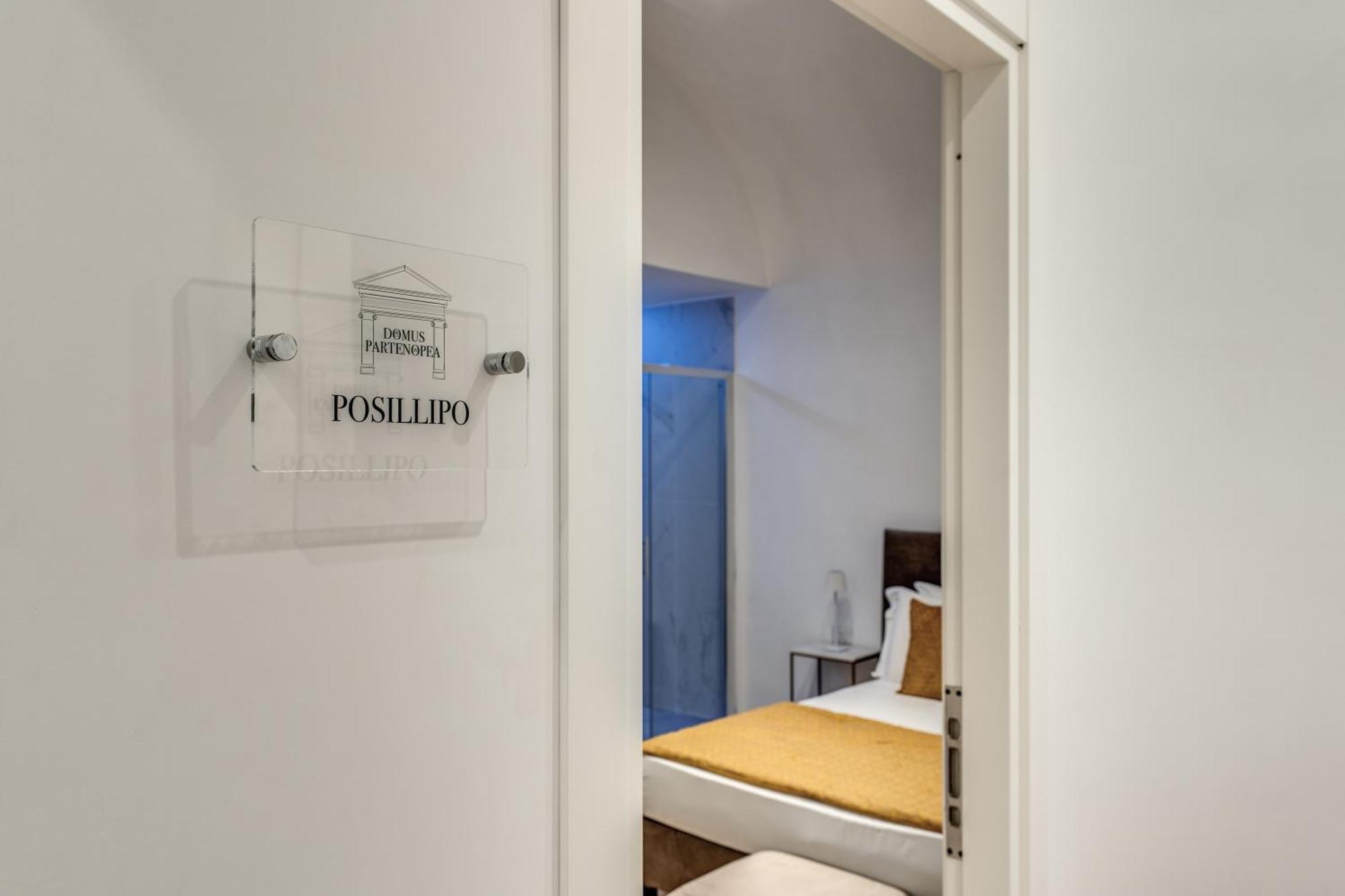 Domus Partenopea Naples Extérieur photo